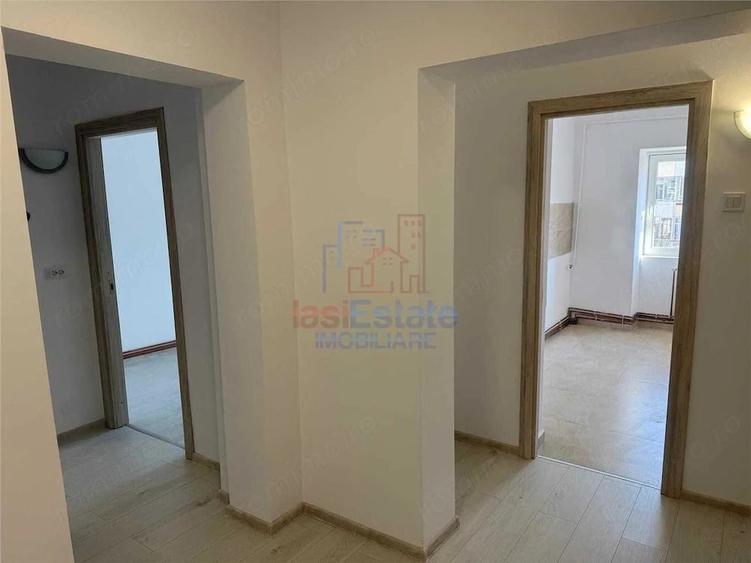 Apartament cu 2 camere decomandat în Filiași