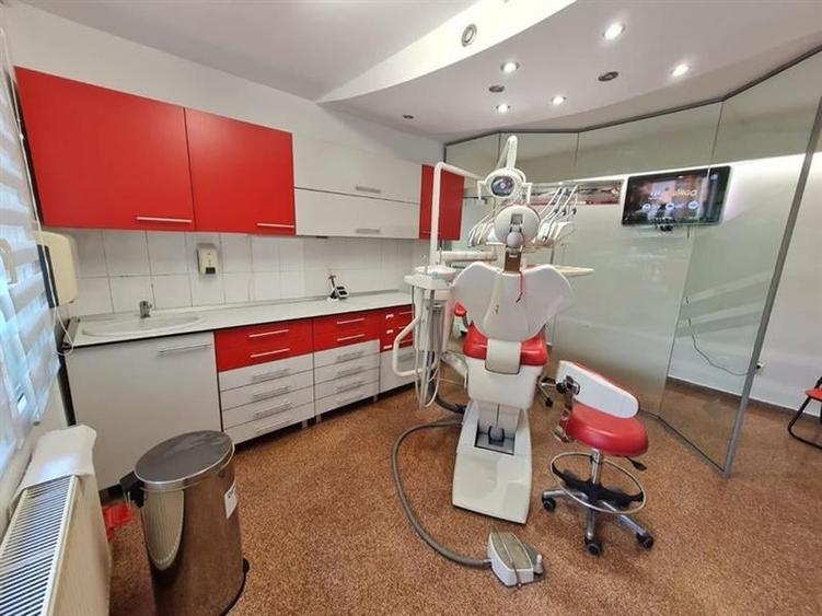 Spațiu comercial, de 48 mp, în Calea București