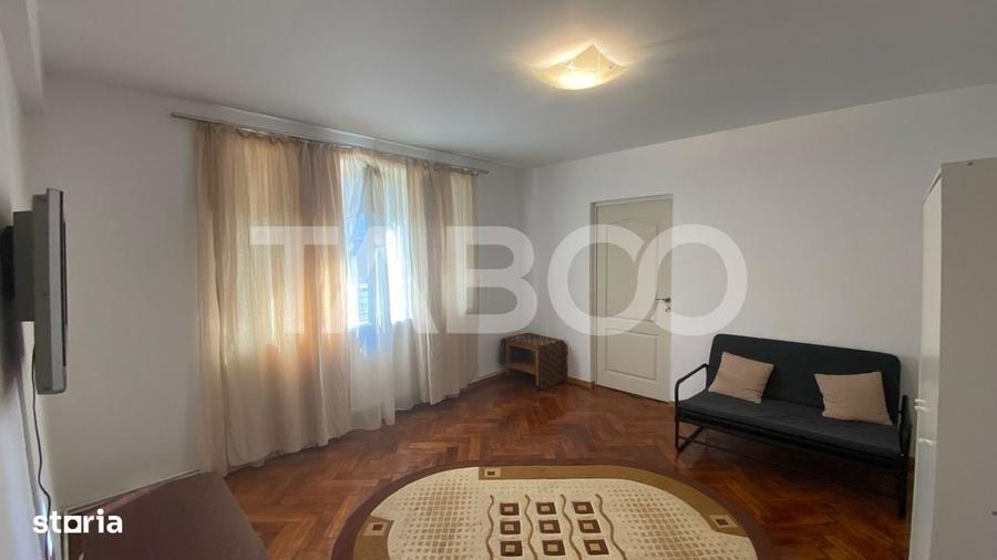 Apartament cu 3 camere semidecomandat în Terezian