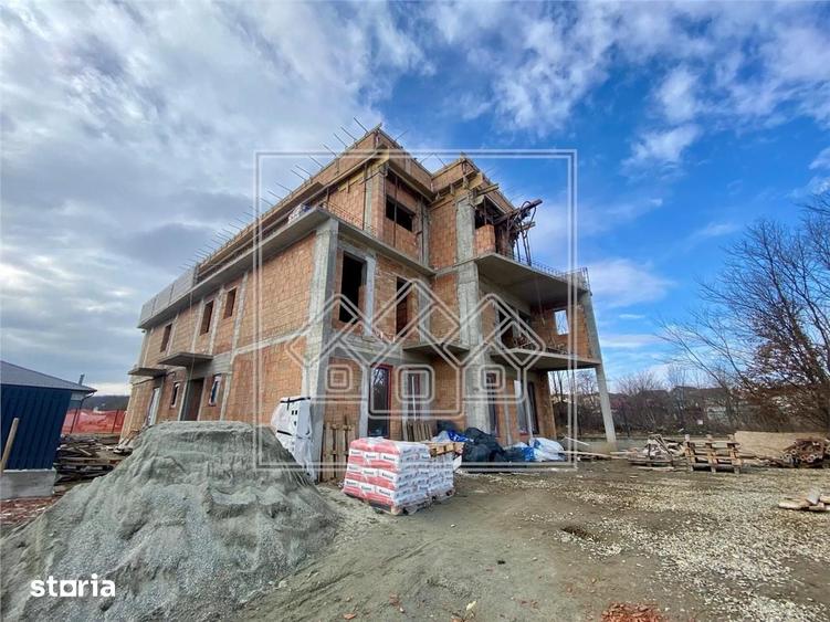 Apartament cu 5 camere în Central