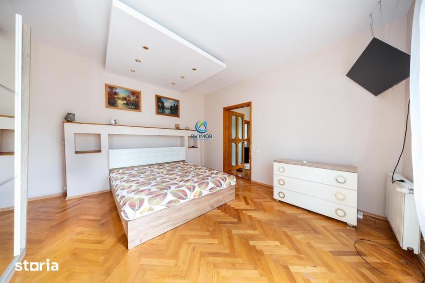 Apartament cu 3 camere în Schei