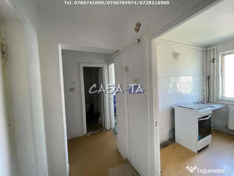 Garsonieră decomandată în 9 Mai