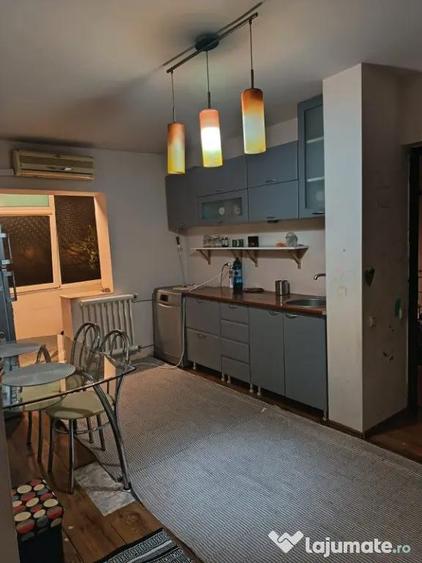 Apartament cu 2 camere decomandat în Anda