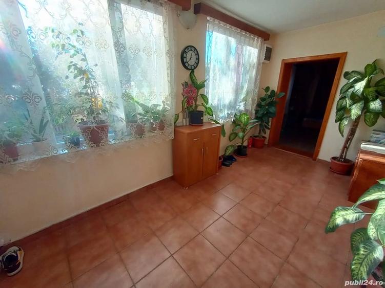 Casă cu Teren 1060 Mp în Beriu