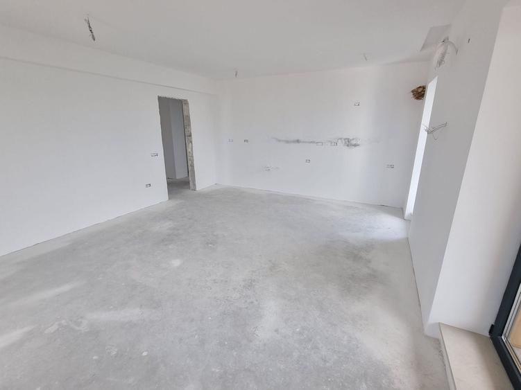 Faleza nord complex de blocuri noi-apartament 3 camere cu vedere frontala la lac - 6