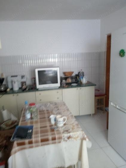 Casă cu 2 camere în Central