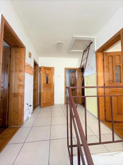 Casă individuală cu 4 camere cu Teren 350 Mp în Zorilor