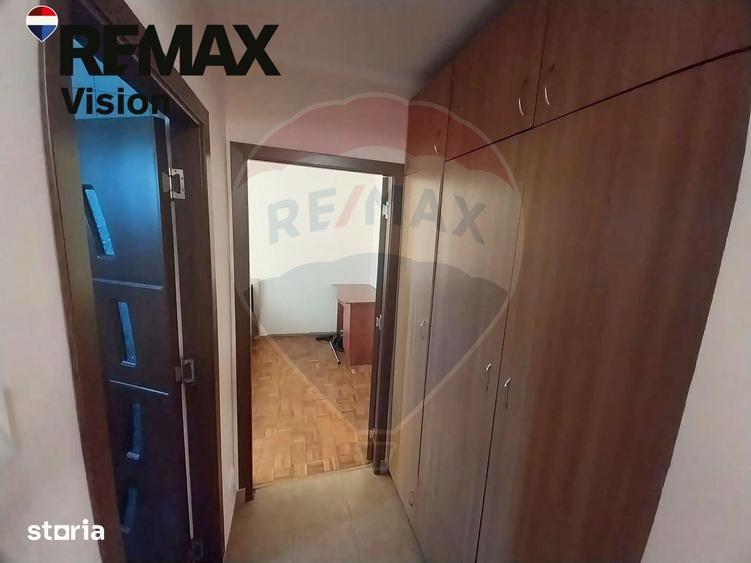 Apartament cu 2 camere decomandat, mobilat în Calea București