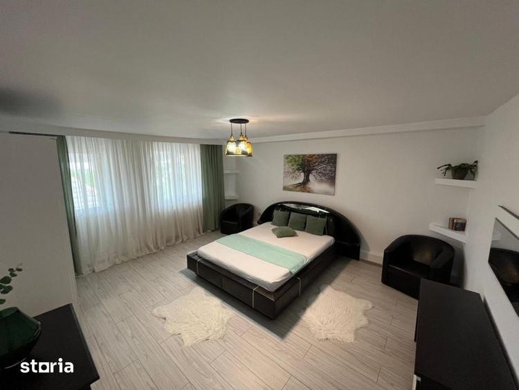 Casă cu 5 camere cu Teren 1128 Mp în Popoveni