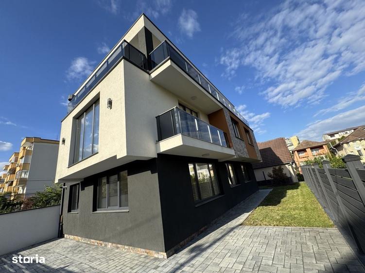 Casă cu 4 camere în Gheorgheni