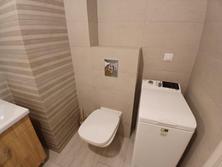 Apartament cu 2 camere semidecomandat, mobilat în Copou