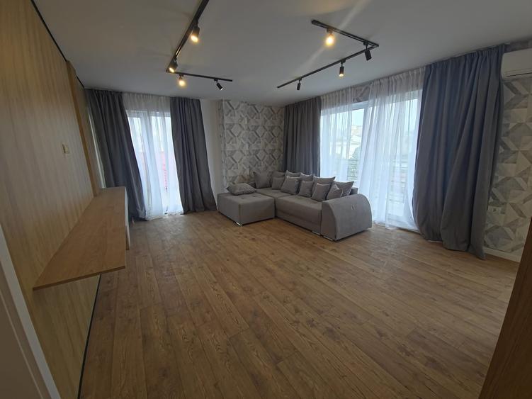 Apartament cu 2 camere decomandat, mobilat în Dacia
