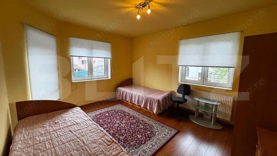 Casă cu 3 camere cu Teren 300 Mp în Cetate