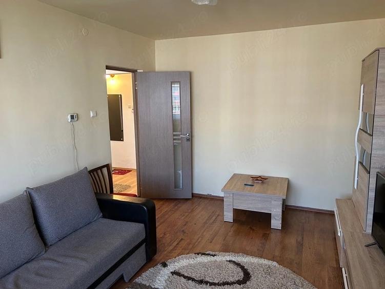 Apartament cu 2 camere decomandat în Aurel Vlaicu