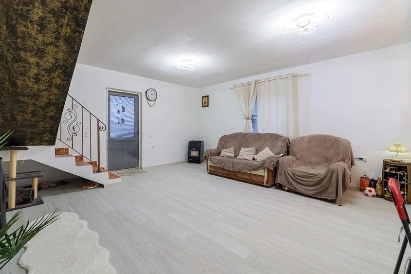 Casa 3 camere Dragomiresti strada principala - 9