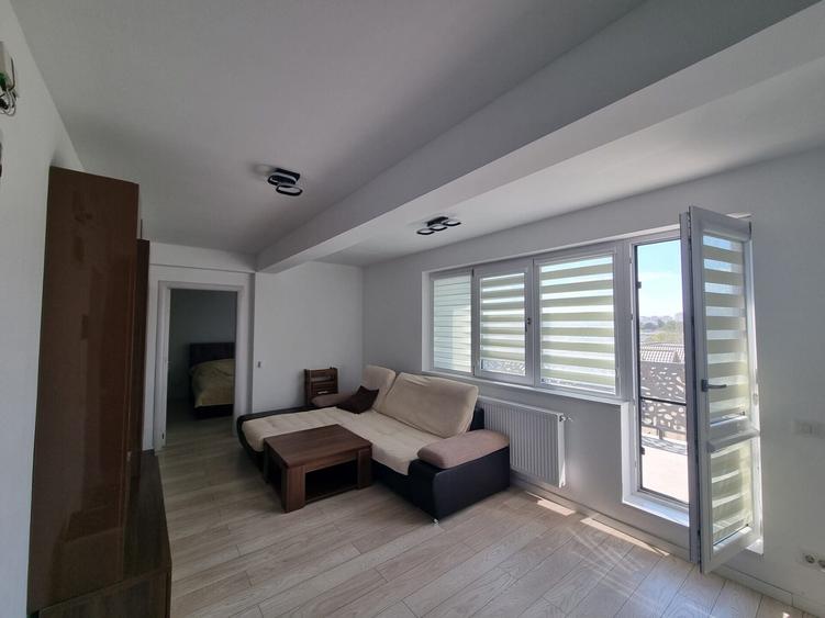 Apartament cu 2 camere semidecomandat, mobilat în Apărătorii Patriei