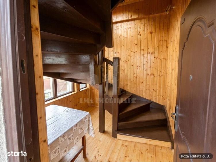 Apartament cu 4 camere decomandat în Irimești