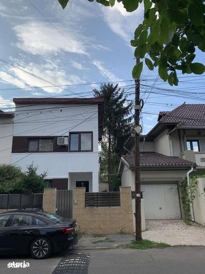 Vila elegantă 5 camere str av Vasile Fuică (Domenii) - 1