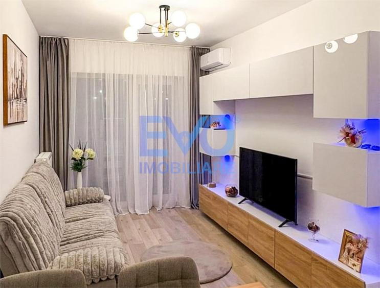 Apartament cu 2 camere decomandat în Baza 3