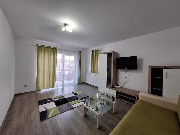 Apartament cu 2 camere decomandat, mobilat în Florești