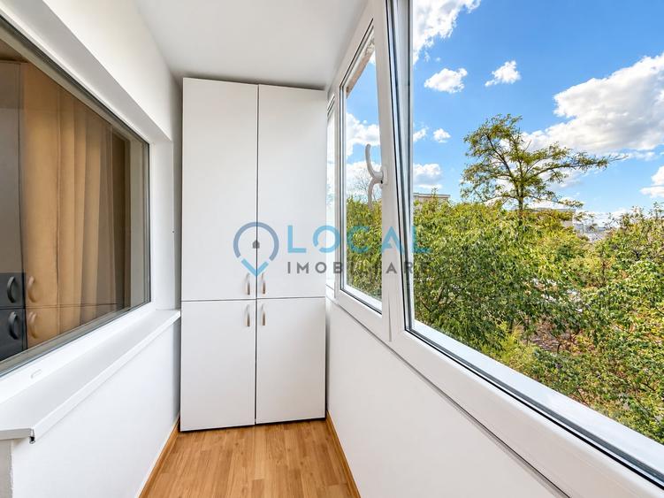 Apartament cu 3 camere decomandat, mobilat în Între Lacuri