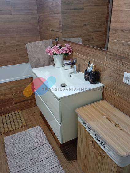 Casă individuală cu 3 camere cu Canalizare în Apahida