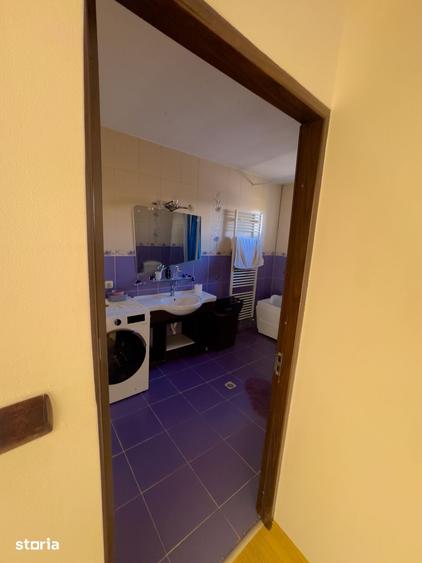Casă cu 4 camere cu Teren 1000 Mp în Pechea