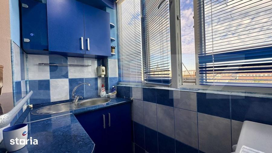 Apartament cu 3 camere în Centru Civic
