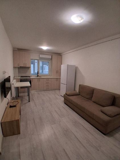 AP. 2 CAMERE- APARATORII PATRIEI, CENTRALA PROPRIE, METROU, BLOC NOU - 1