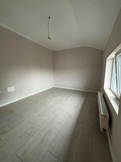 Apartament cu 2 camere decomandat în Dobroești