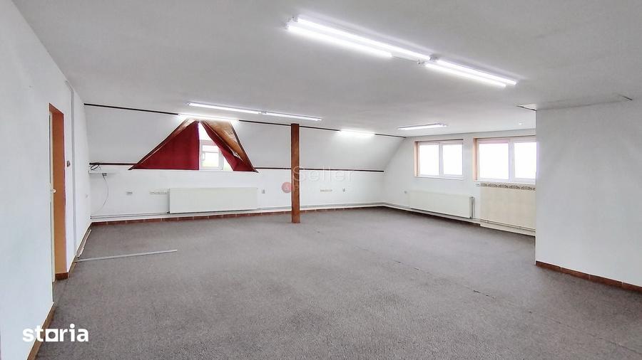 Spațiu comercial, de 180 mp, în Astra