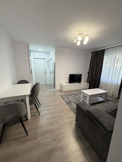 Apartament cu 2 camere semidecomandat în Central