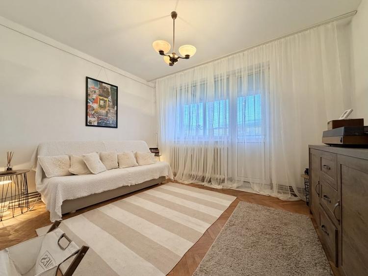 Apartament cu 2 camere semidecomandat, mobilat în Gheorgheni