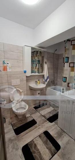 Apartament cu 2 camere decomandat, mobilat în Tătărași