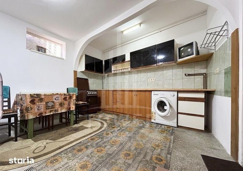Casă cu 2 camere cu Teren 148 Mp în Central