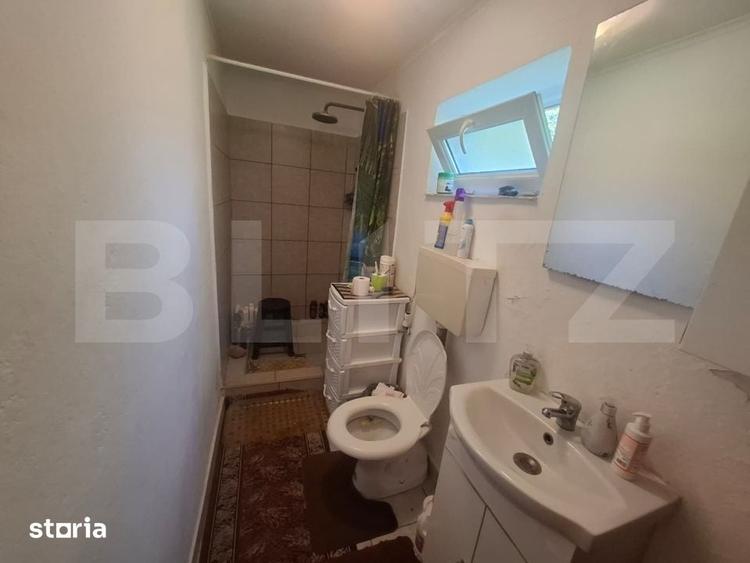 Casă cu 5 camere cu Teren 5800 Mp în Crângurile