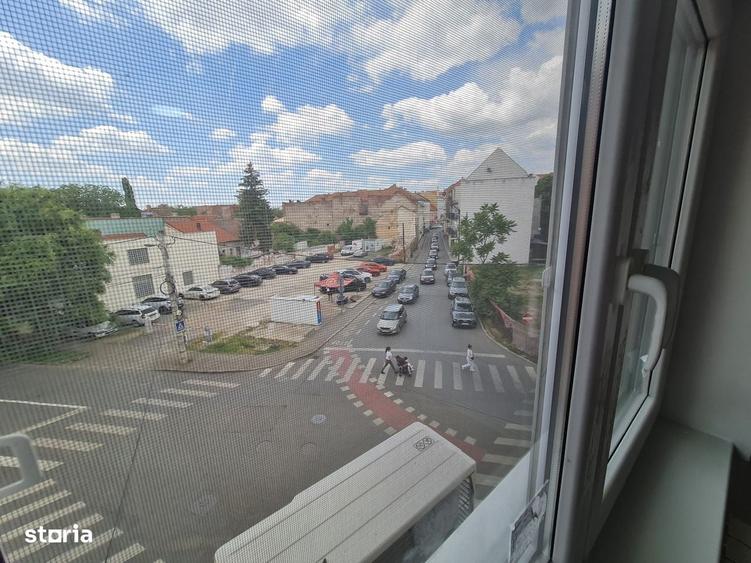 Spațiu comercial, de 151 mp, în Ultracentral