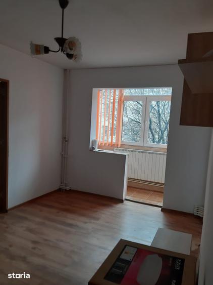 Apartament cu 2 camere în Inel II