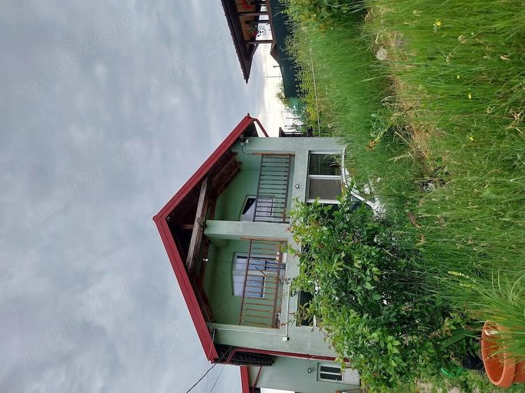 Casă cu Teren 421 Mp în Central