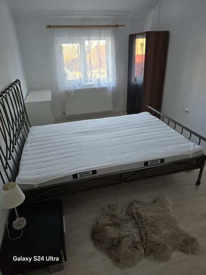 Casă cu 2 camere în Central