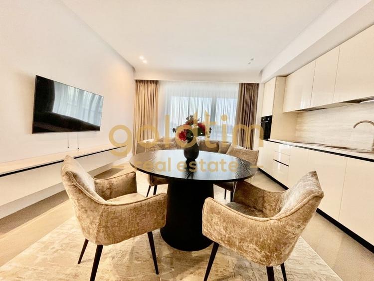 Apartament cu 3 camere semidecomandat, mobilat în Pipera