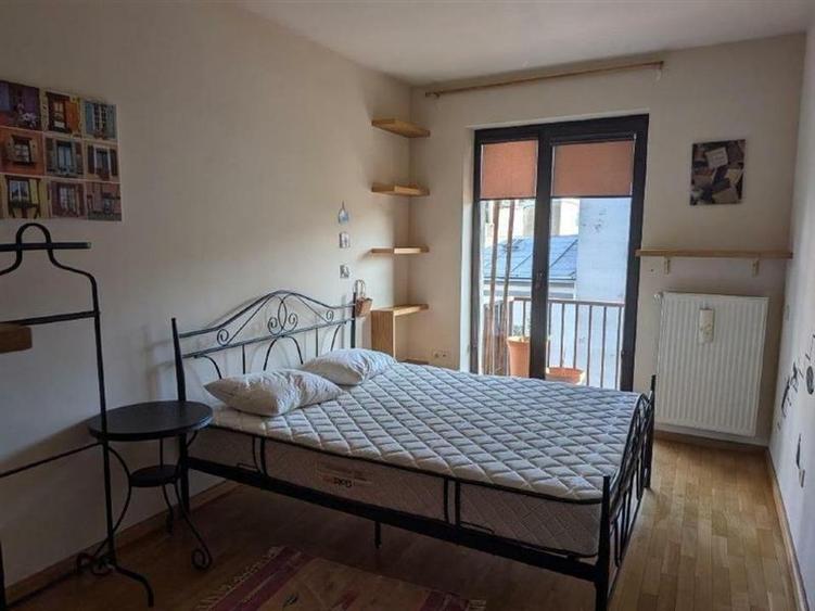 Apartament cu 2 camere decomandat, mobilat în Unirii