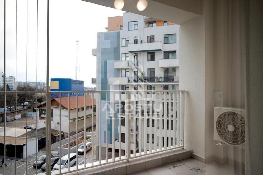 Apartament cu 2 camere semidecomandat, mobilat în Circumvalațiunii
