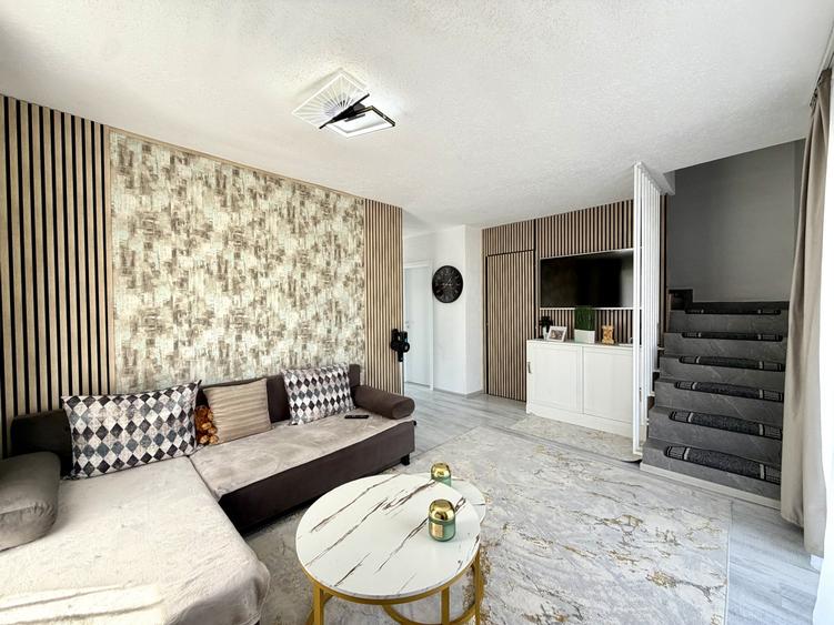 Duplex cu 3 camere cu Teren 150 Mp în Sânandrei
