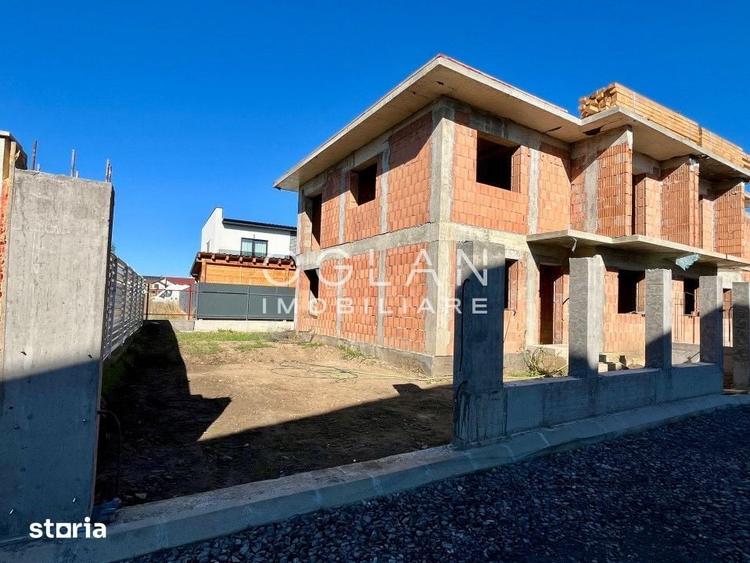 Casă cu 4 camere cu Teren 250 Mp în Șelimbăr