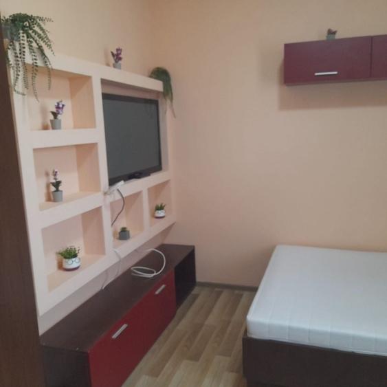 Garsonieră decomandată în Exterior Vest