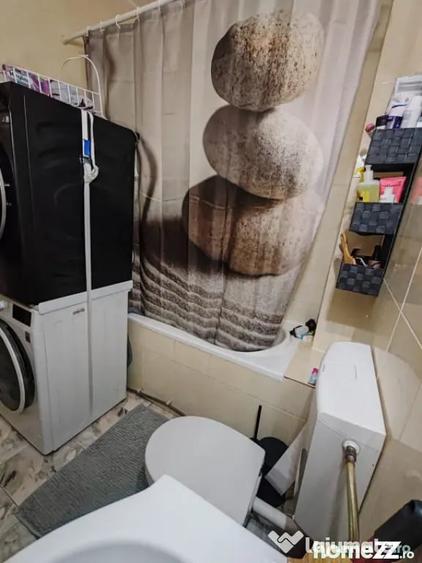 Apartament cu 2 camere decomandat în Săsar