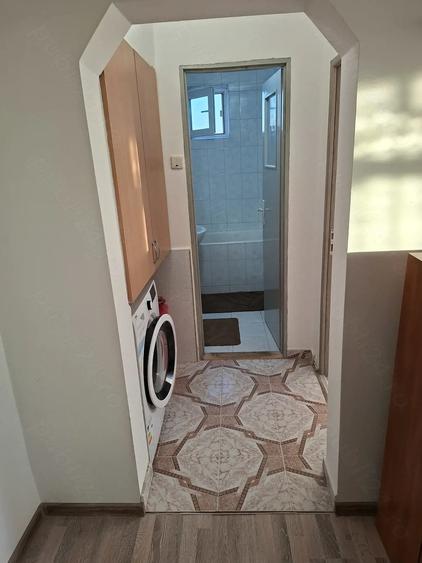 Apartament cu 2 camere semidecomandat în Exterior Vest