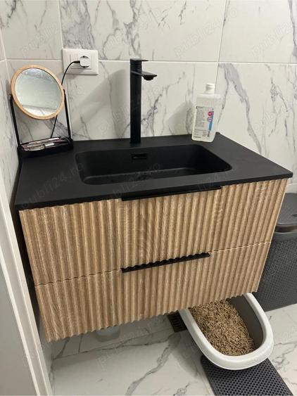 Apartament cu 3 camere decomandat în Apărătorii Patriei