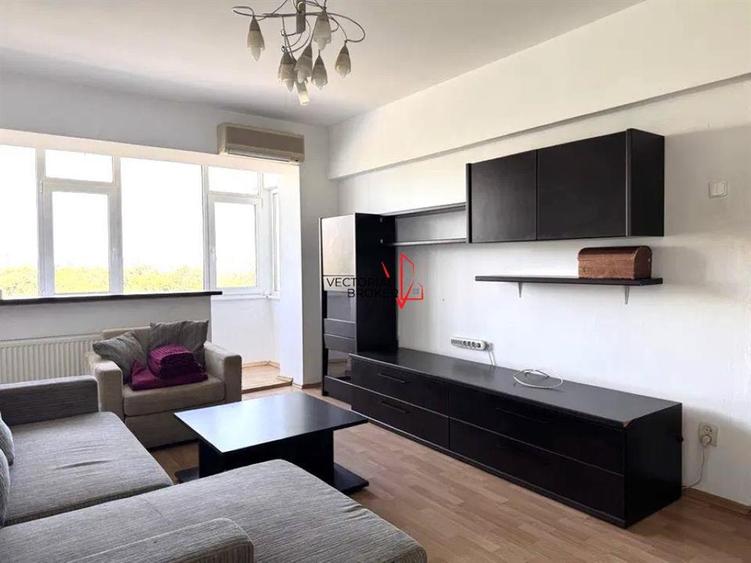 Apartament cu 3 camere decomandat în Colentina
